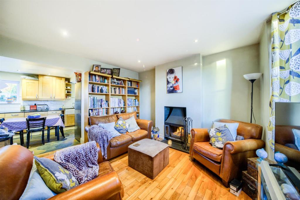 3 bedroom detached house for sale in Main Road, Wyre Piddle, Pershore, WR10
