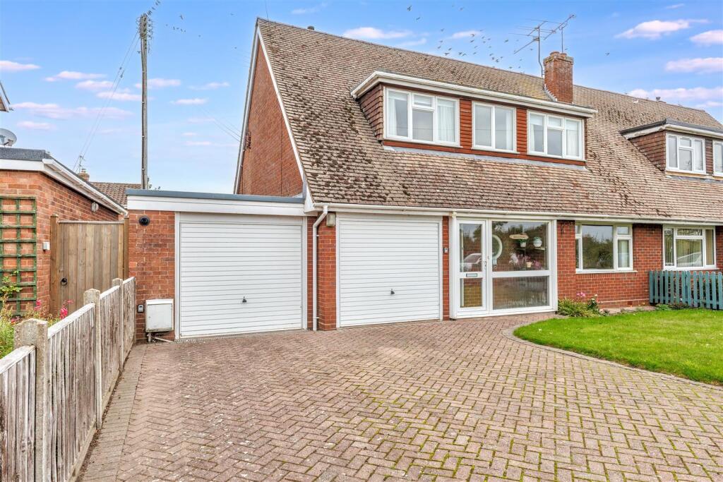Main image of property: Walcot Lane, Drakes Broughton, Pershore