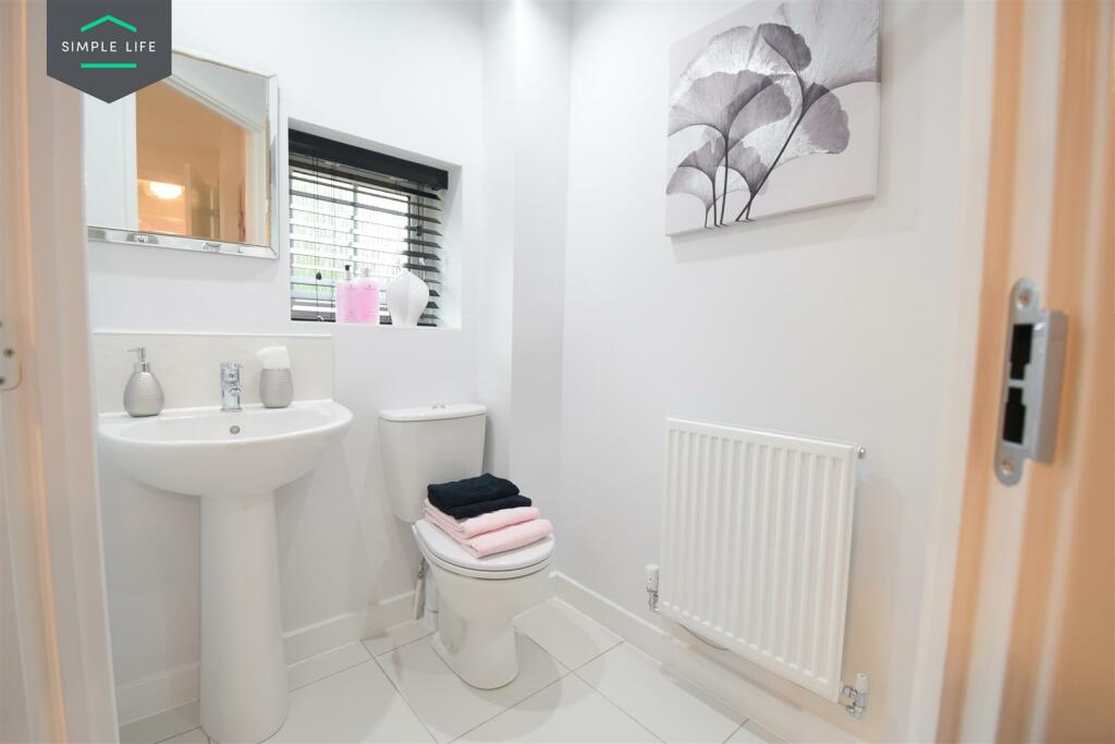 Additional property image - Romanby Shaw, Bradford