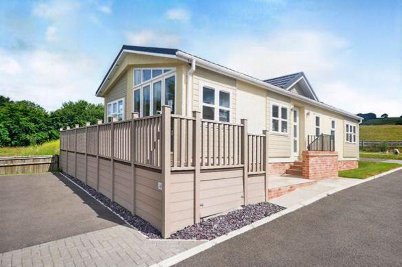 2 bedroom park home for sale in Yew Tree Park, Charing, Kent, TN27