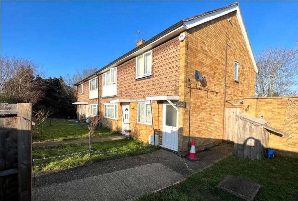 2 bedroom for sale in Bradenham Road, Hayes, Middlesex, UB4