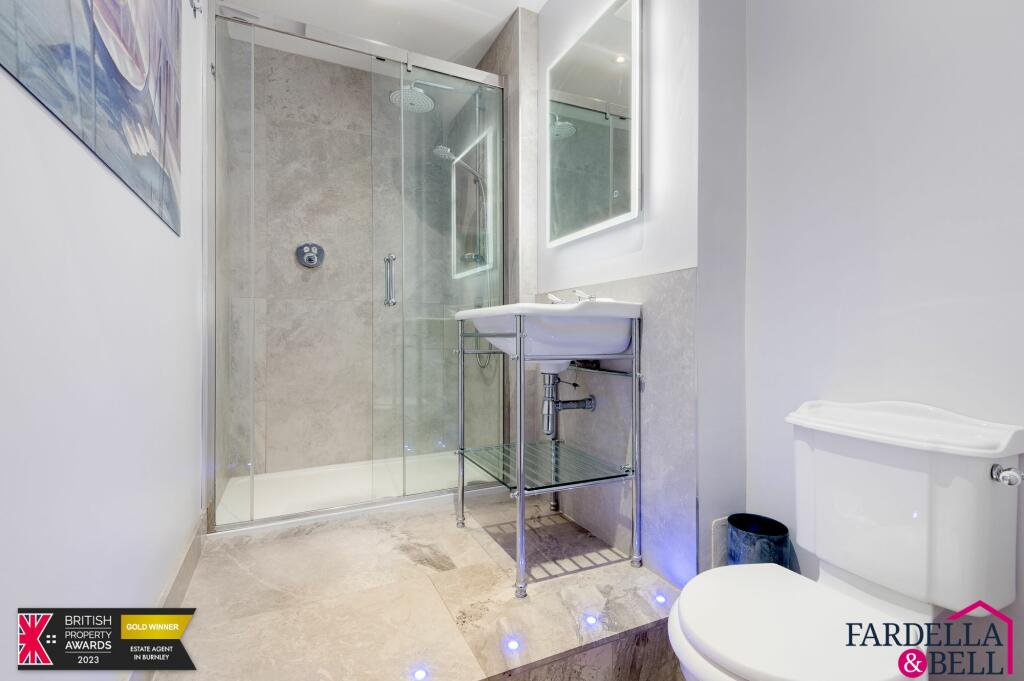 Additional property image - Burnley Road, Cliviger, BB10