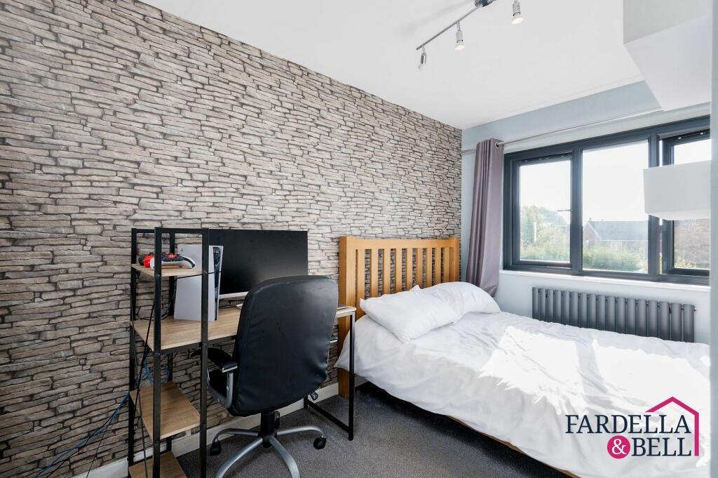 Additional property image - Lingmoor Drive, Burnley, BB12