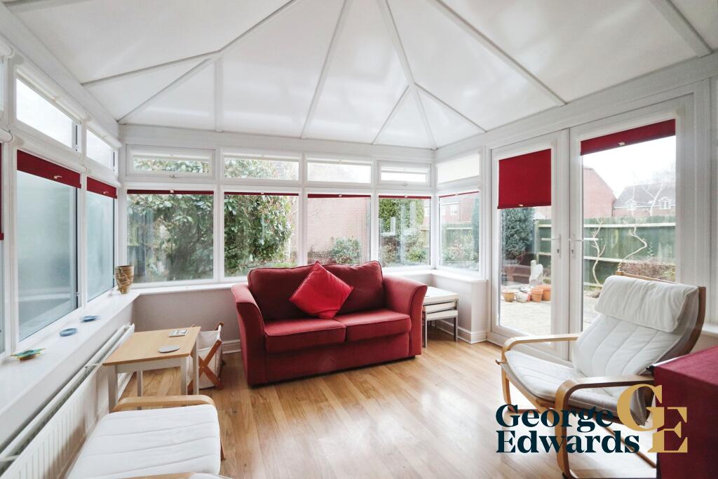 4 bedroom detached house for sale in Brick Kiln Croft Measham DE12 7, DE12