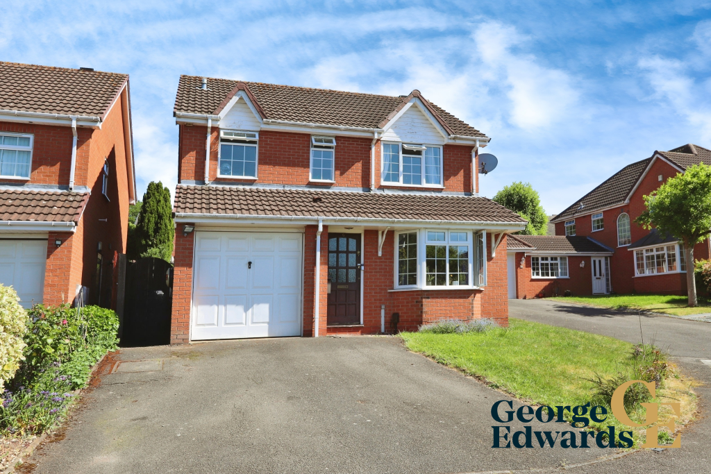 Main image of property: Oak Close Measham DE12 7JY