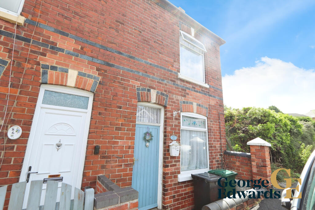Main image of property: Stanhope Road Swadlincote DE11 9BG