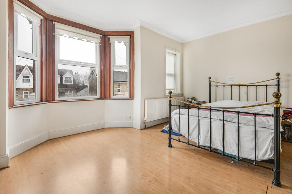 Additional property image - Bensham Manor Road, London, Surrey, CR7