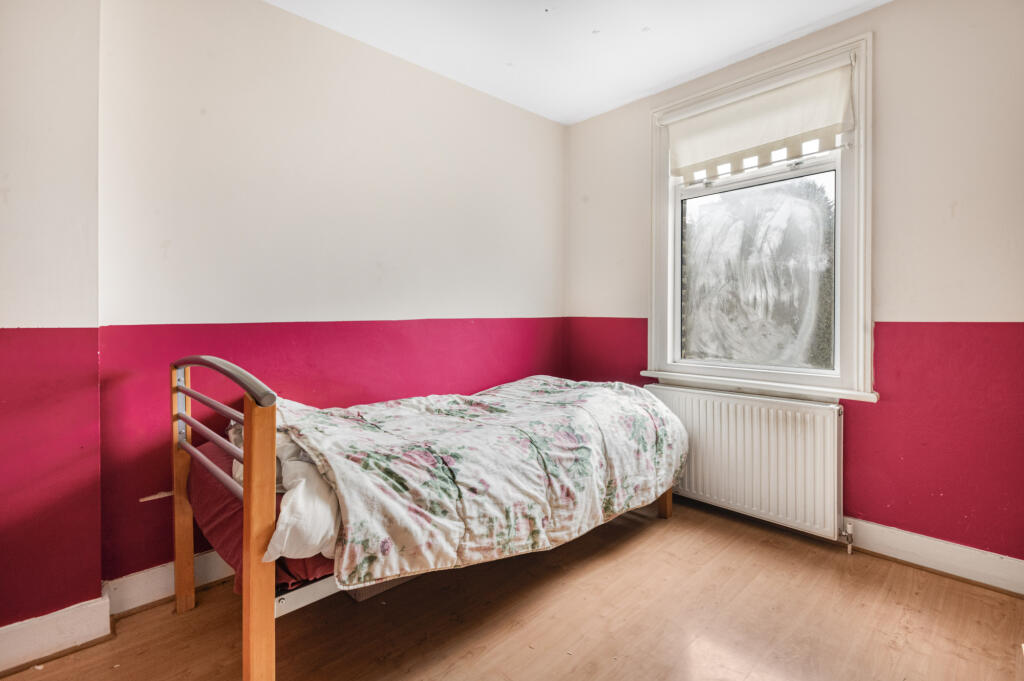 Additional property image - Bensham Manor Road, London, Surrey, CR7