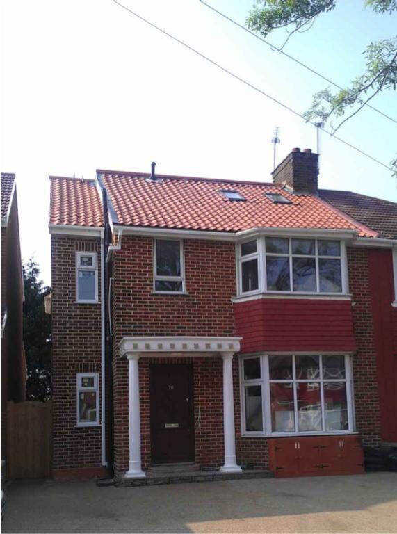 Main image of property: 76 Cotswold Gardens, London, NW2