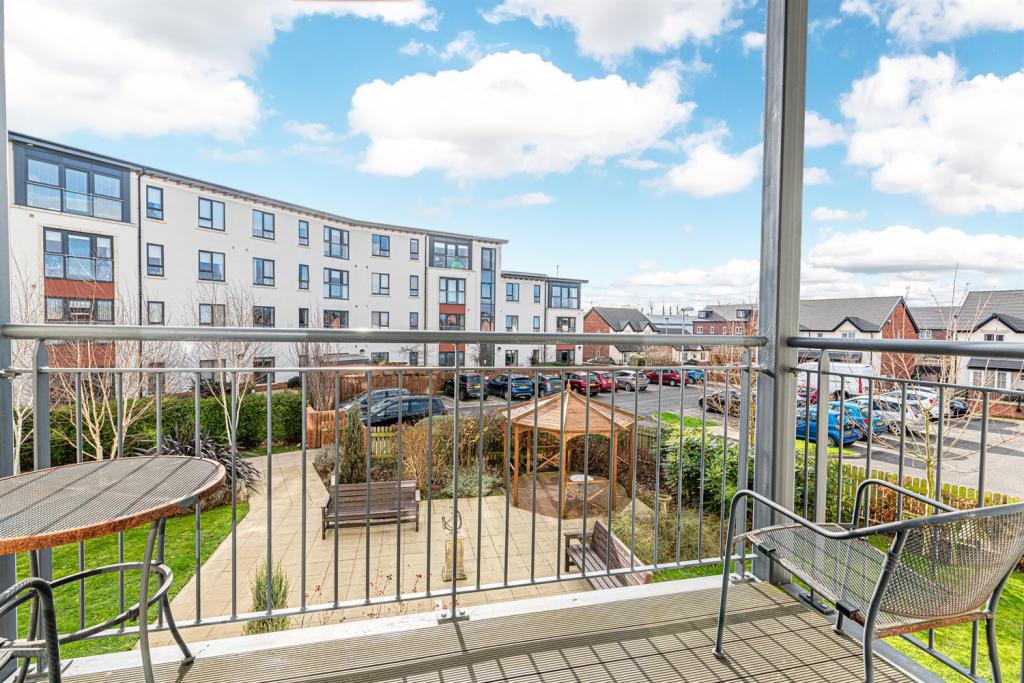 1 bedroom retirement property for sale in The Windings, Cable Drive