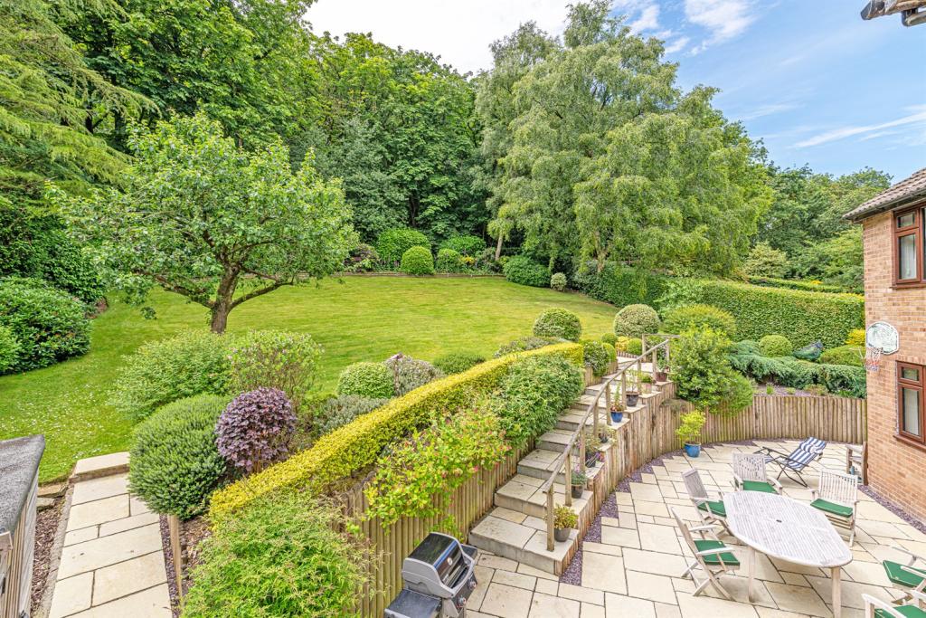 4 bedroom detached house for sale in Hillside Close, Helsby, Frodsham, WA6