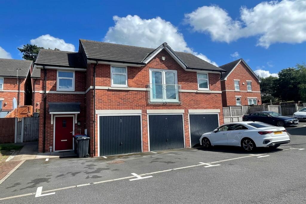 1 bedroom apartment for sale in Lionheart Court, Helsby, Frodsham, WA6