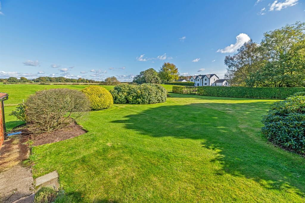 Additional property image - Stable Lane, Mouldsworth, Chester