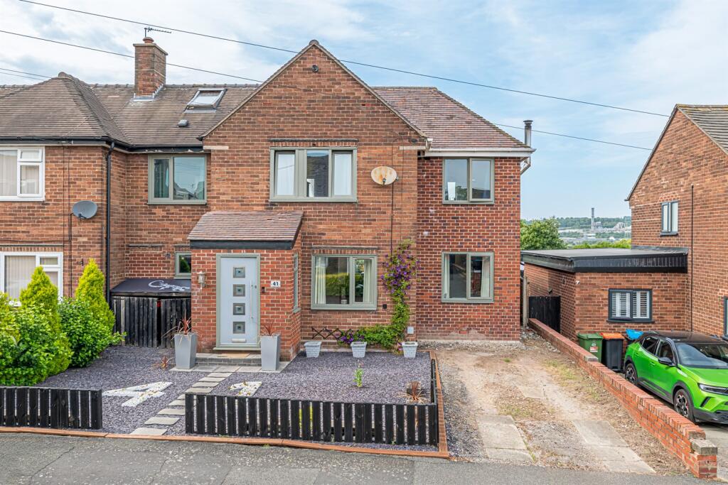 Main image of property: Clifton Crescent, Frodsham