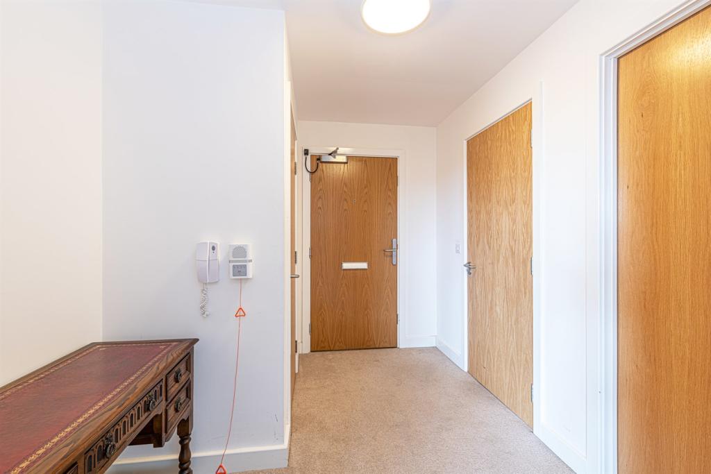 1 bedroom retirement property for sale in The Windings, Cable Drive