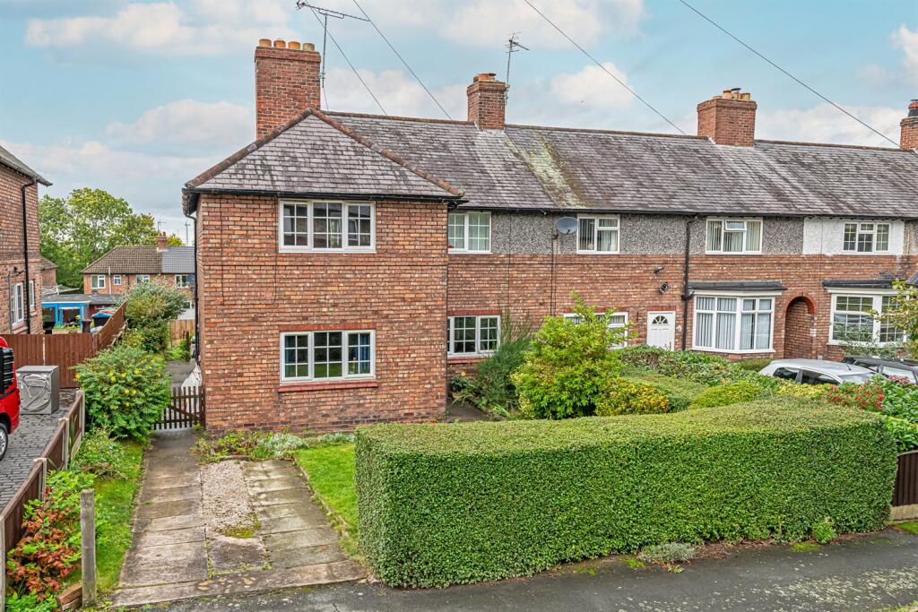 3 bedroom semidetached house for sale in Kingsway, Frodsham, WA6
