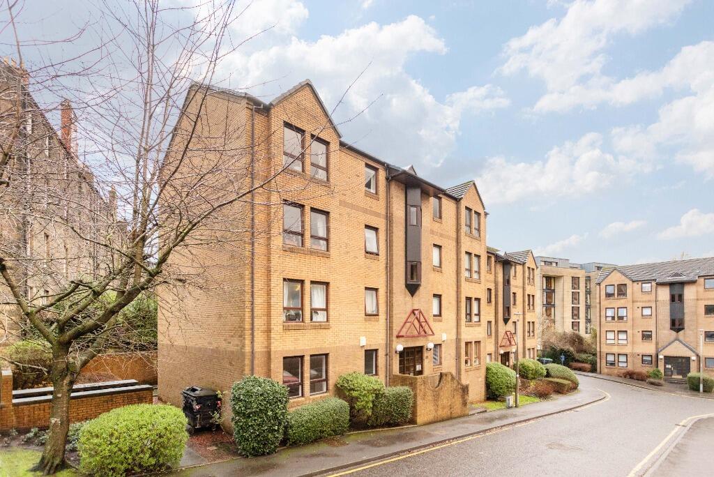Main image of property: Parkside Terrace, Newington, Edinburgh, EH16
