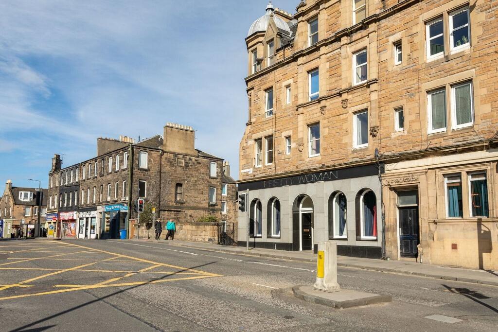 Main image of property: Earlston Place, Abbeyhill, Edinburgh, EH7