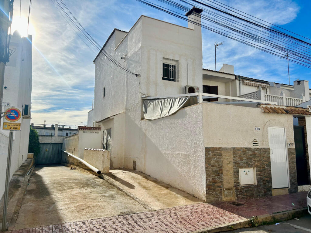 Main image of property: Valencia, Alicante, Torrevieja