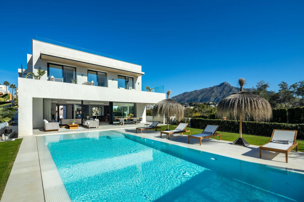 Main image of property: Andalucia, Malaga, Nueva Andalucia