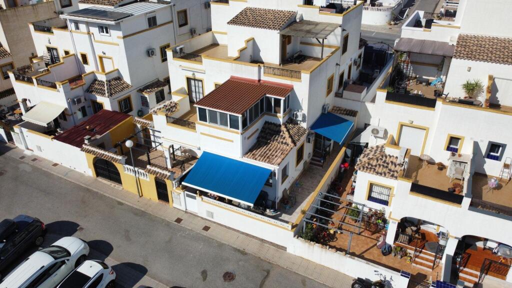 Main image of property: Valencia, Alicante, Torrevieja