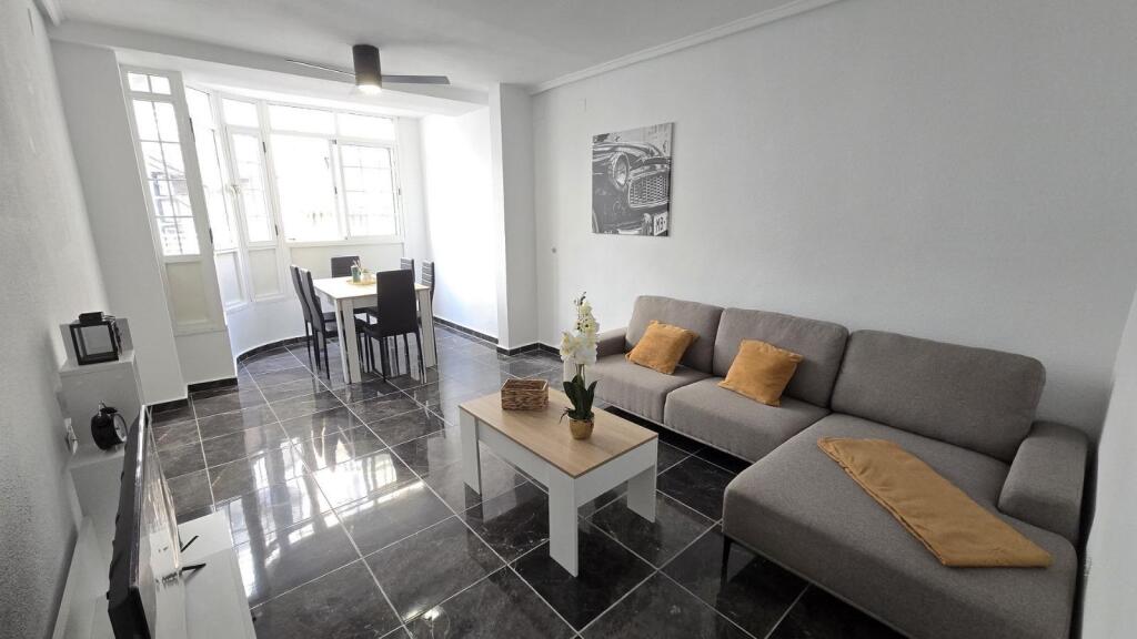 Main image of property: Valencia, Alicante, Torrevieja
