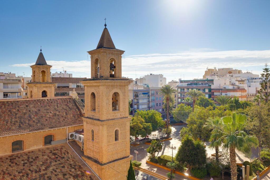 Main image of property: Valencia, Alicante, Torrevieja