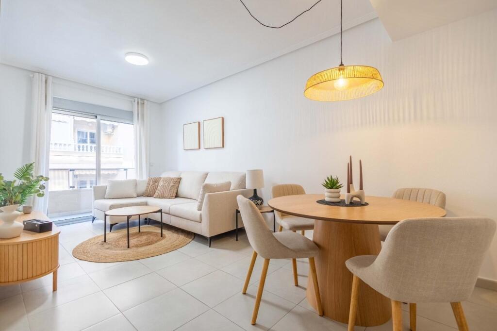 Main image of property: Valencia, Alicante, Torrevieja