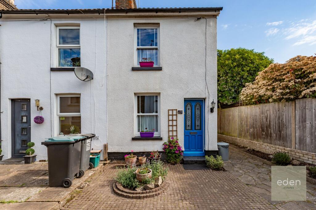Main image of property: Bow Terrace, Wateringbury, ME18