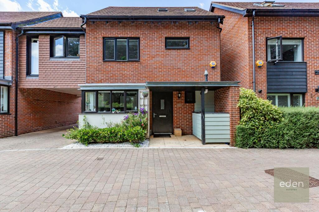 Main image of property: Bluegown Avenue, Leybourne, ME19