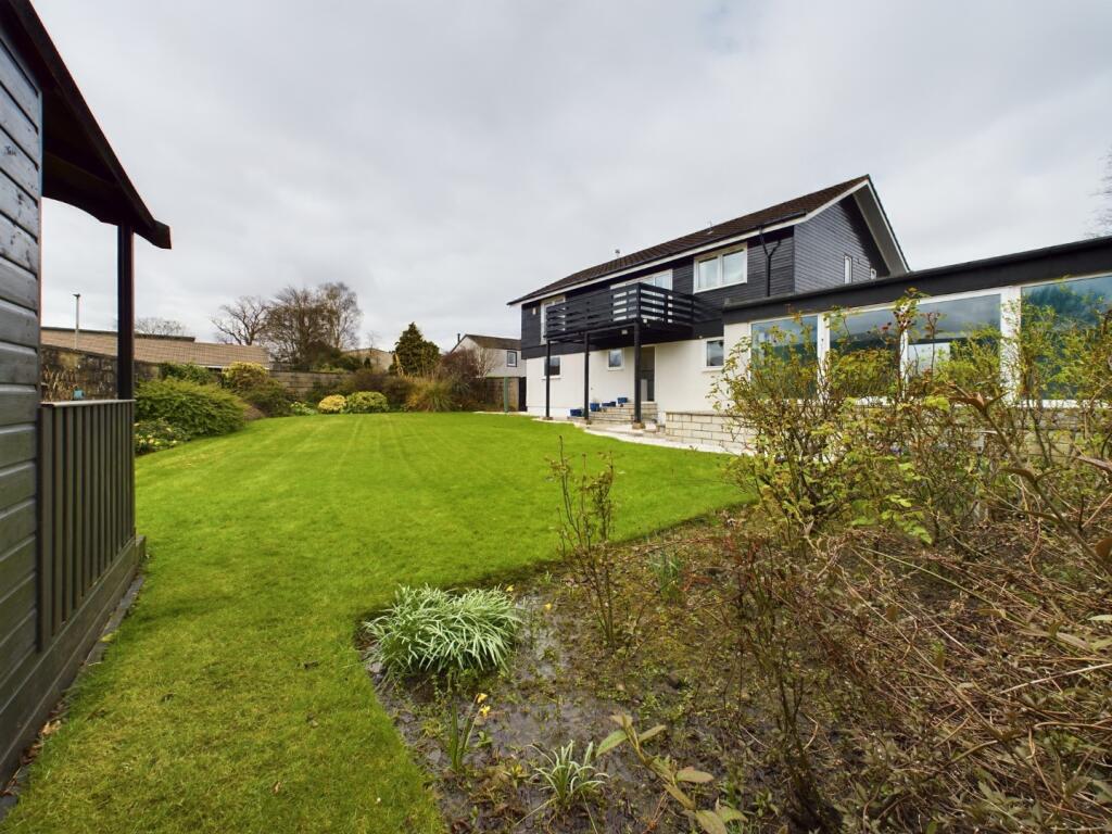 4 bedroom detached house for sale in Burnbrae, Corstorphine, Edinburgh, EH12