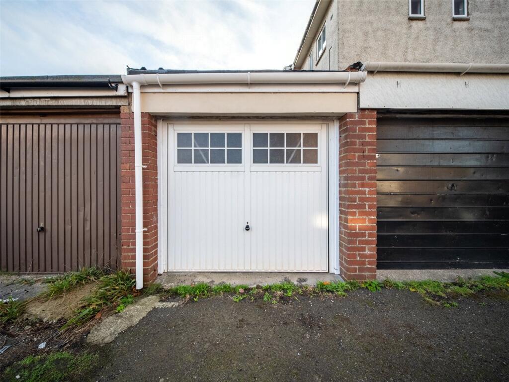 Main image of property: Forrester Park Grove, Edinburgh, Midlothian, EH12