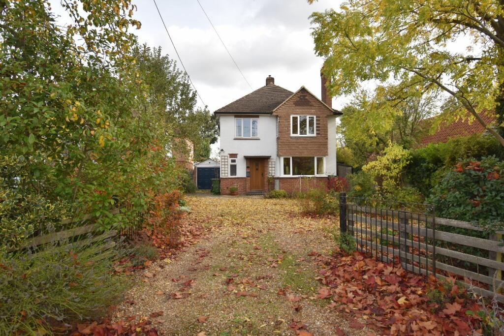 4 bedroom detached house for sale in High Street, Teversham, Cambridge, CB1
