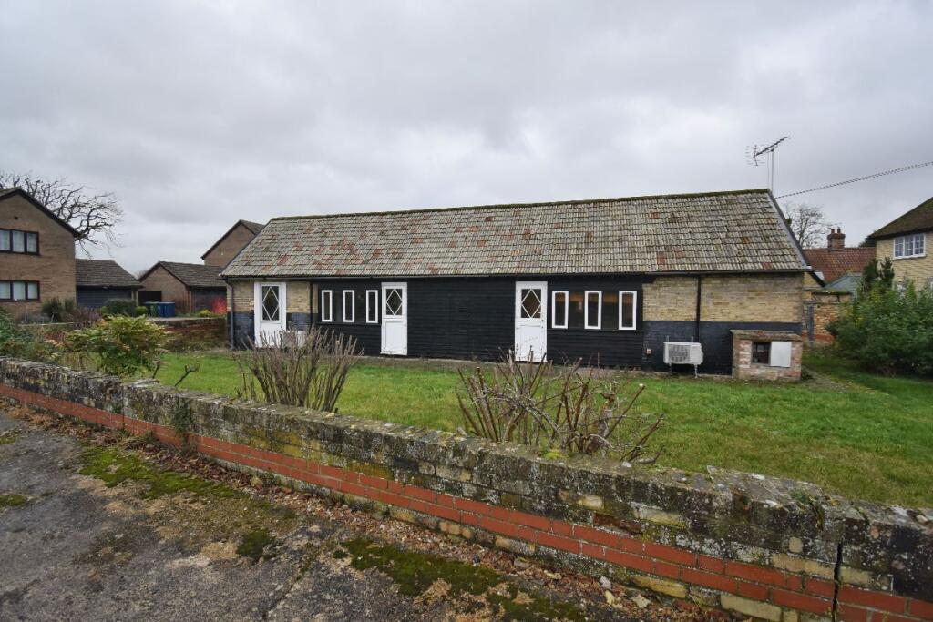 Main image of property: Queens Stable Yard, The Chantry, Fulbourn, Cambridge