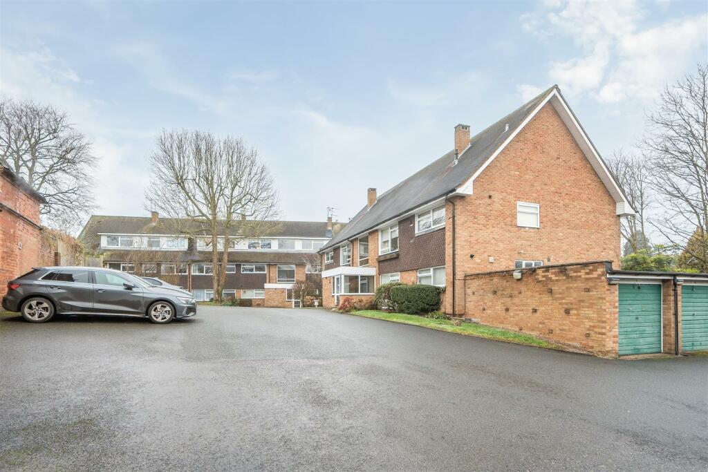 Additional property image - Elm Lodge, Fentham Road, Hampton-In-Arden