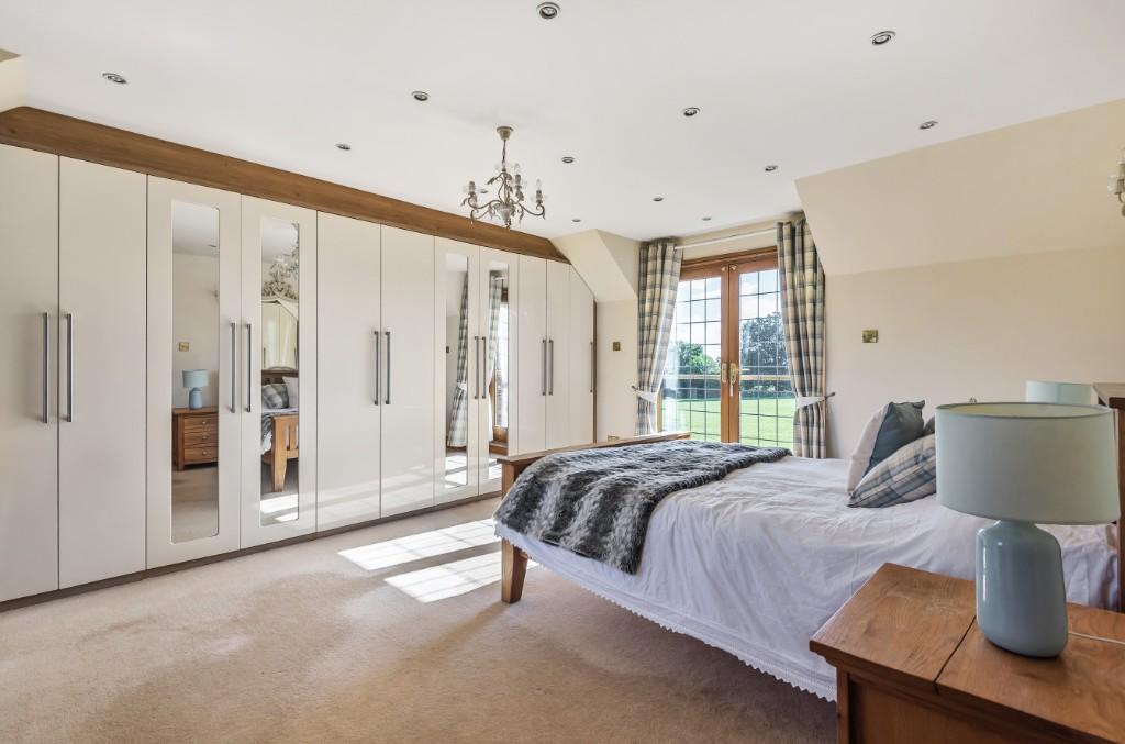 3 bedroom farm house for sale in Bakers Lane, B93