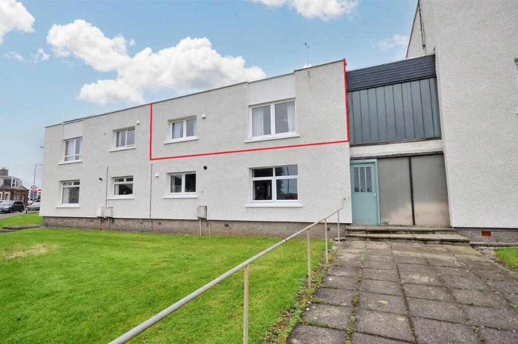 3 bedroom flat for sale in 8 Old Street, Girvan, Ayrshire, KA26