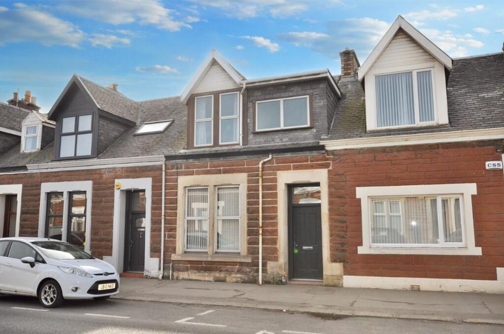Main image of property: 32 Vicarton Street, Girvan, Ayrshire, KA26 9HF