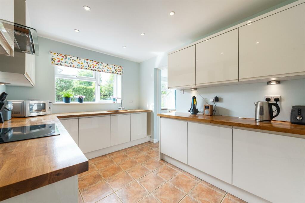Additional property image - Glendon Way, Dorridge