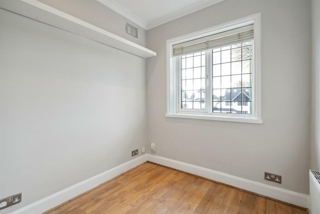 Additional property image - Burman Road, Shirley, Solihull