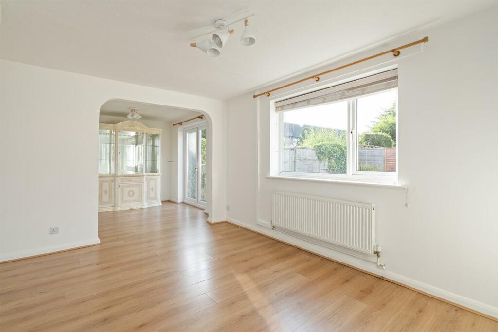 Additional property image - Hazeltree Grove, Dorridge, Solihull