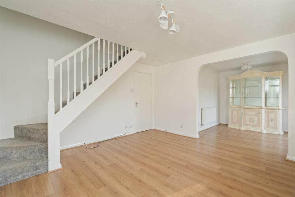 Additional property image - Hazeltree Grove, Dorridge, Solihull
