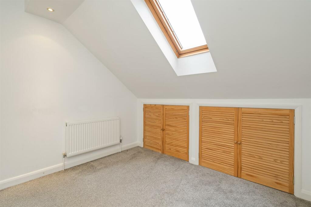 Additional property image - Hazeltree Grove, Dorridge, Solihull