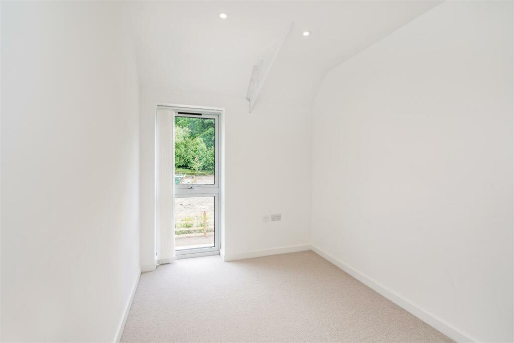 Additional property image - Stripes Hill Farm, Knowle