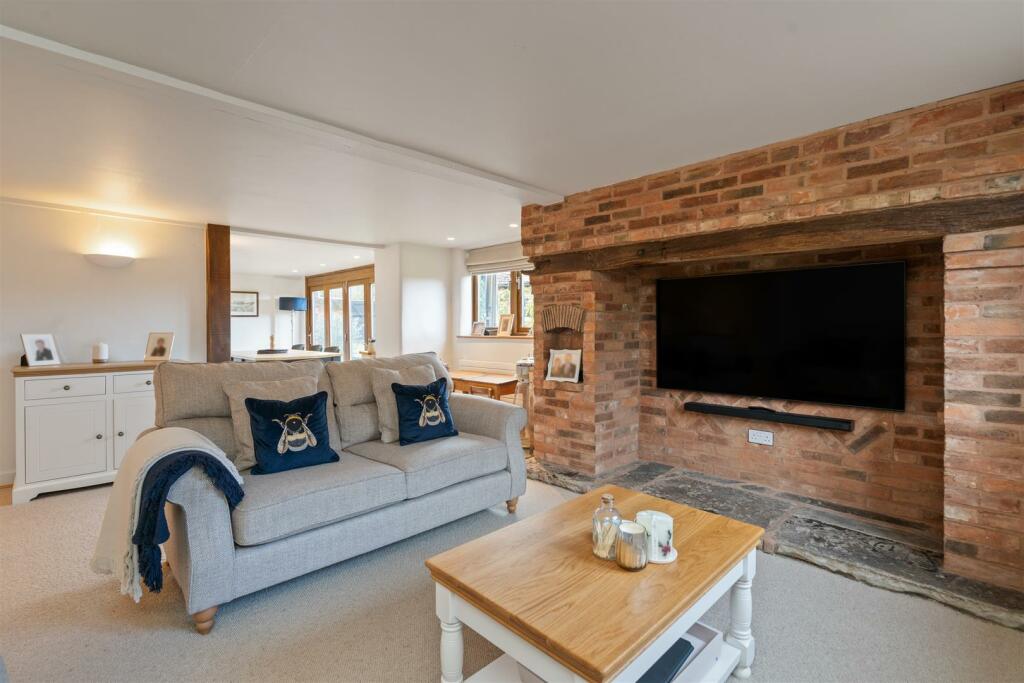 Additional property image - Packington Lane, Coleshill, Birmingham