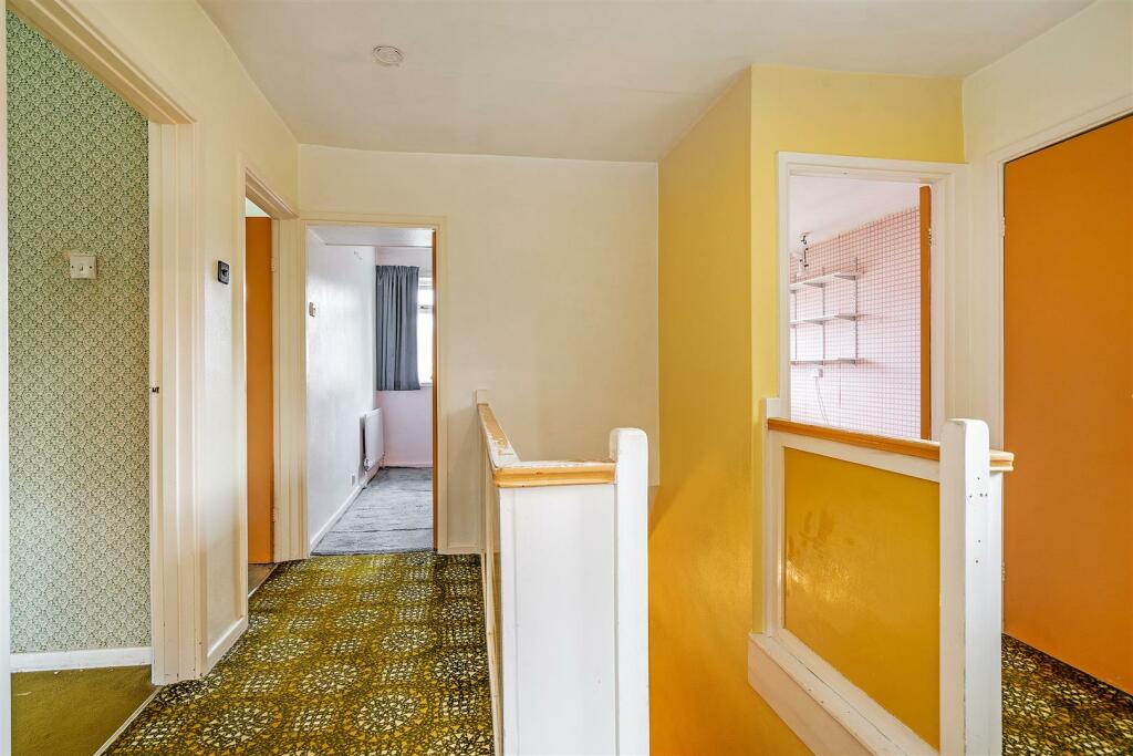 Additional property image - Henley Crescent, Solihull