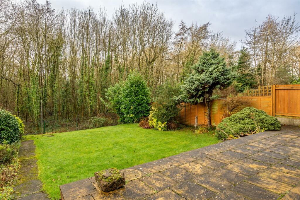 Additional property image - Henley Crescent, Solihull