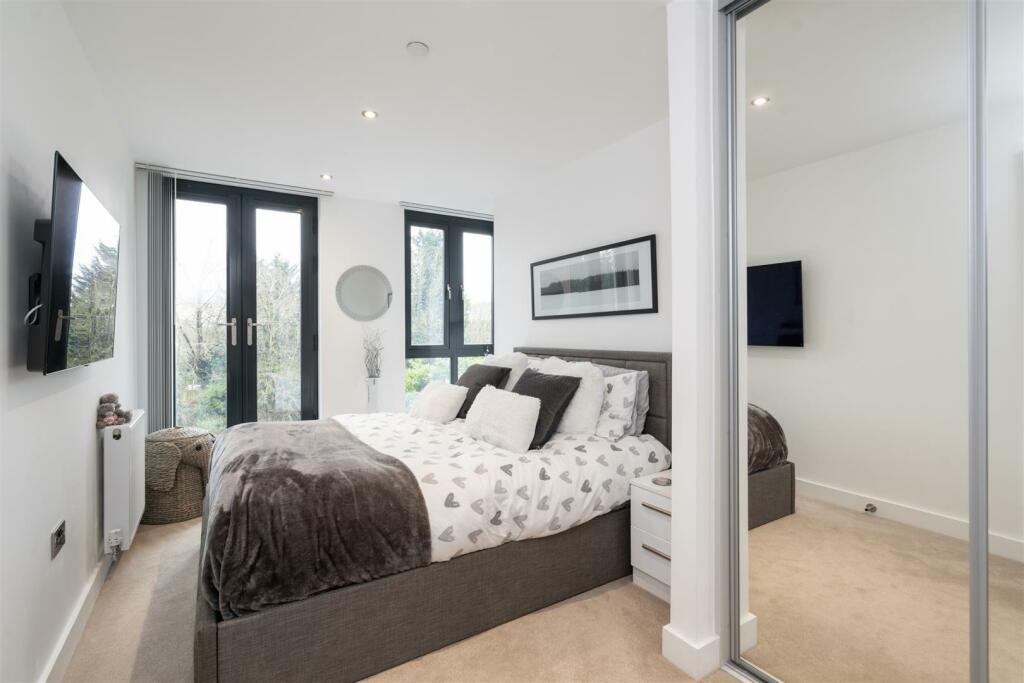Additional property image - Streetsbrook Road, Solihull