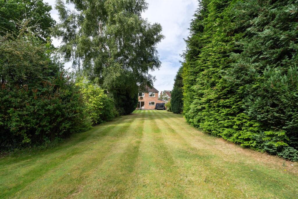 Additional property image - Cambridge Avenue, Solihull