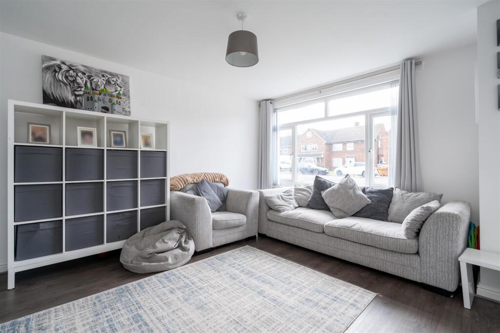 Additional property image - Highwood Avenue, Solihull